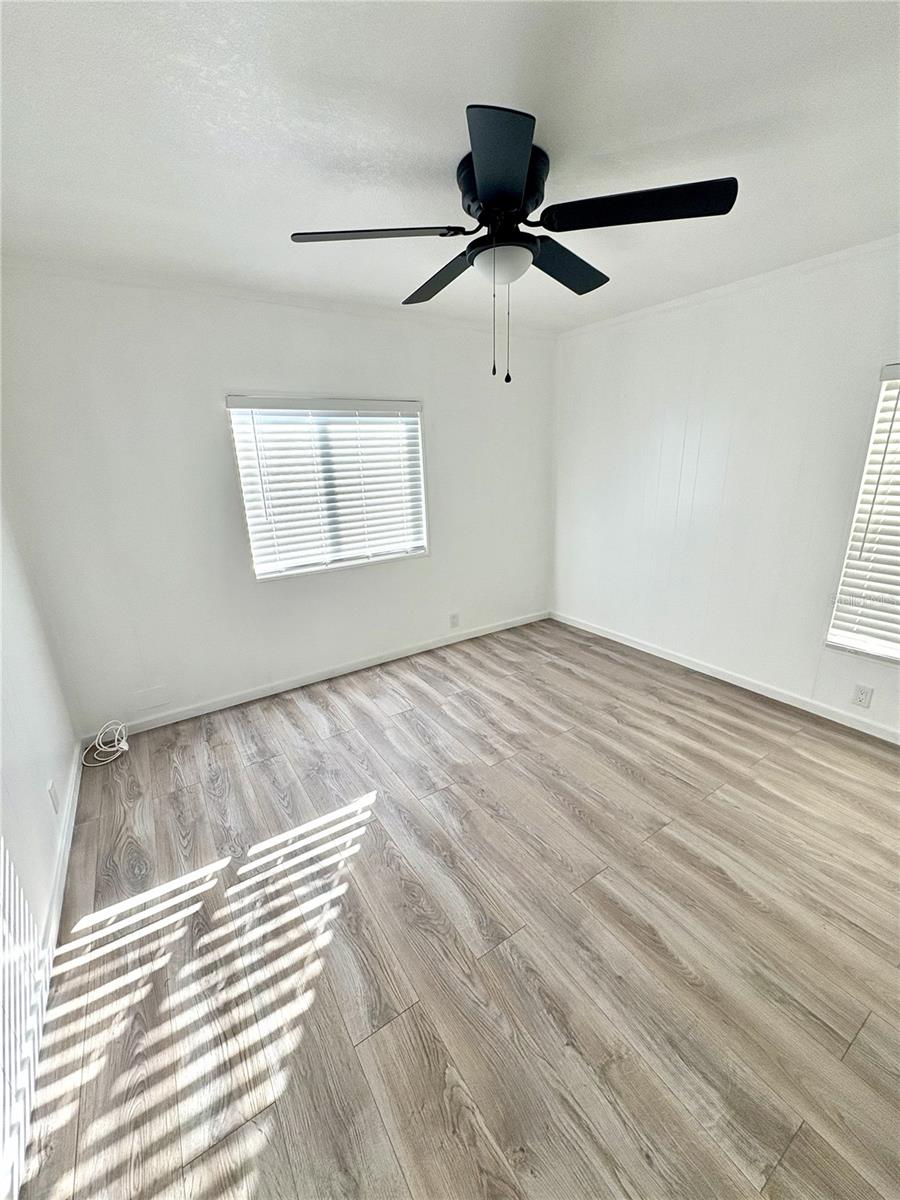 43 N Easter Island Cir Property Photo 11