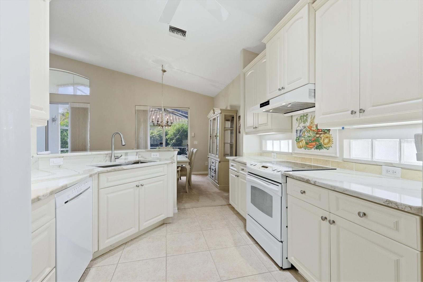4238 65th Ter E Property Photo 19