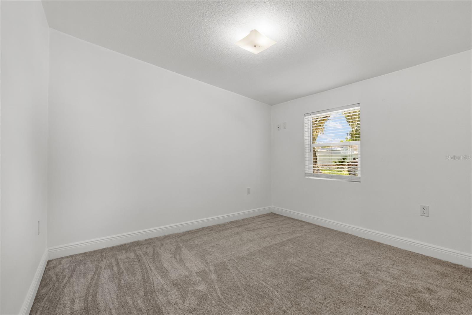 1026 36th Ave E Property Photo 14