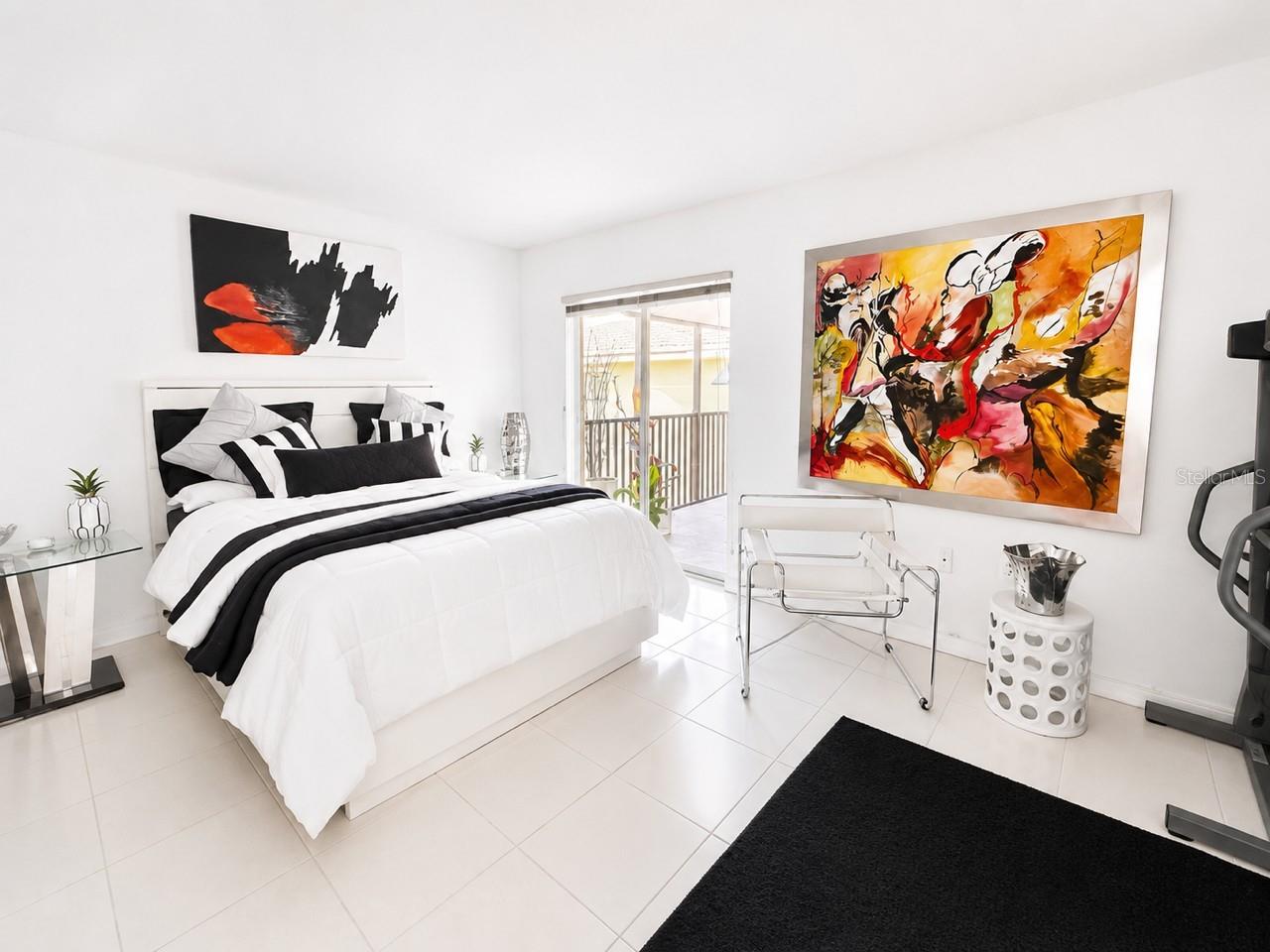4660 Ocean Blvd #q Property Photo 15
