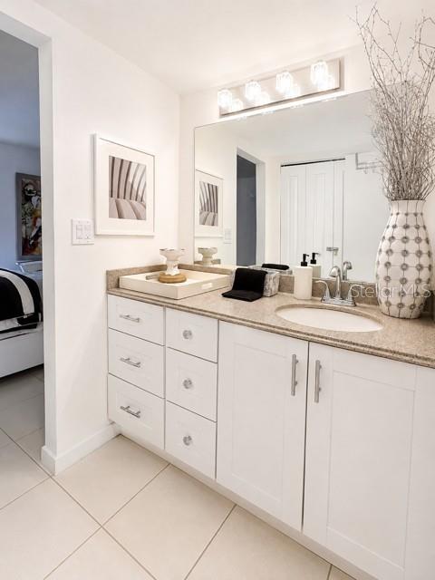 4660 Ocean Blvd #q Property Photo 17