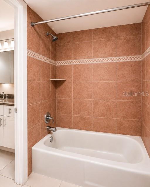 4660 Ocean Blvd #q Property Photo 18