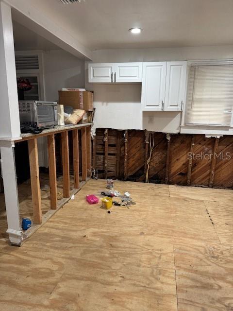 1815 2nd Ave E Property Photo 9