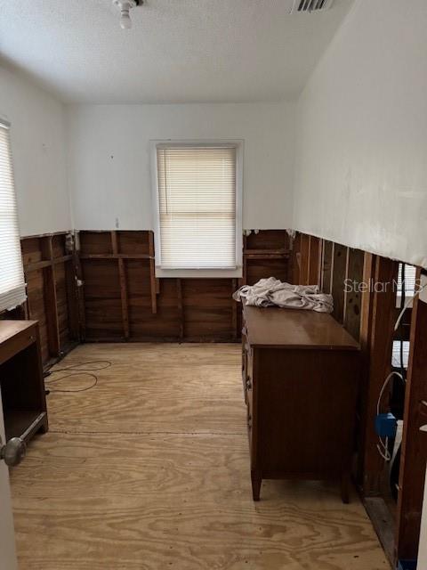 1815 2nd Ave E Property Photo 14