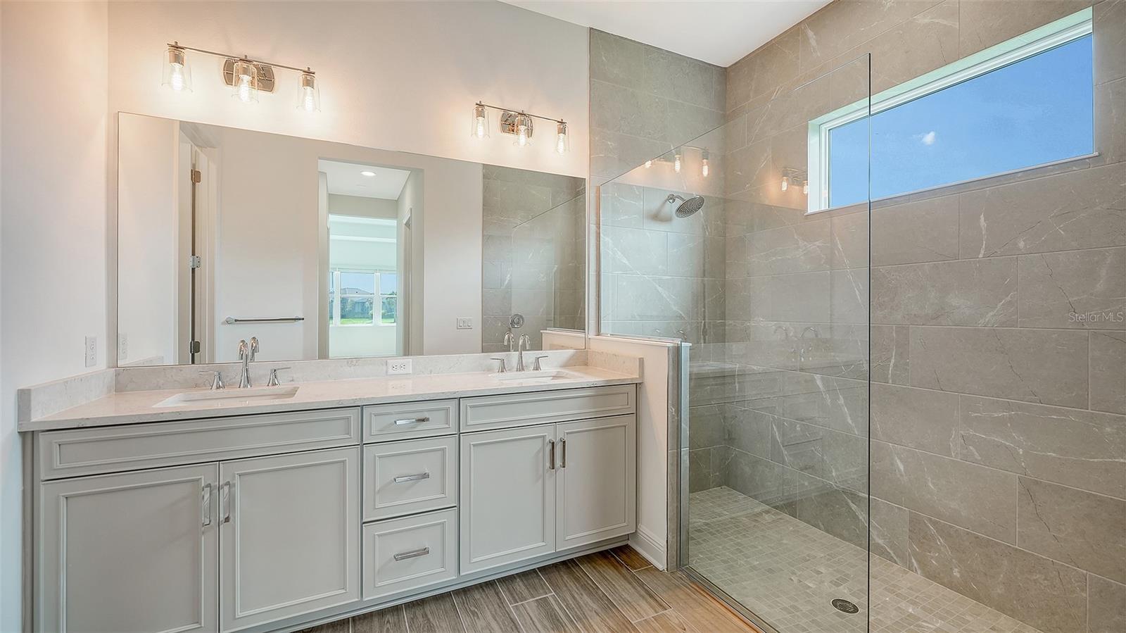 4420 Water Landing Way Property Photo 18
