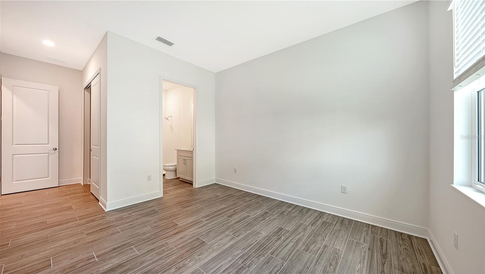 4420 Water Landing Way Property Photo 30