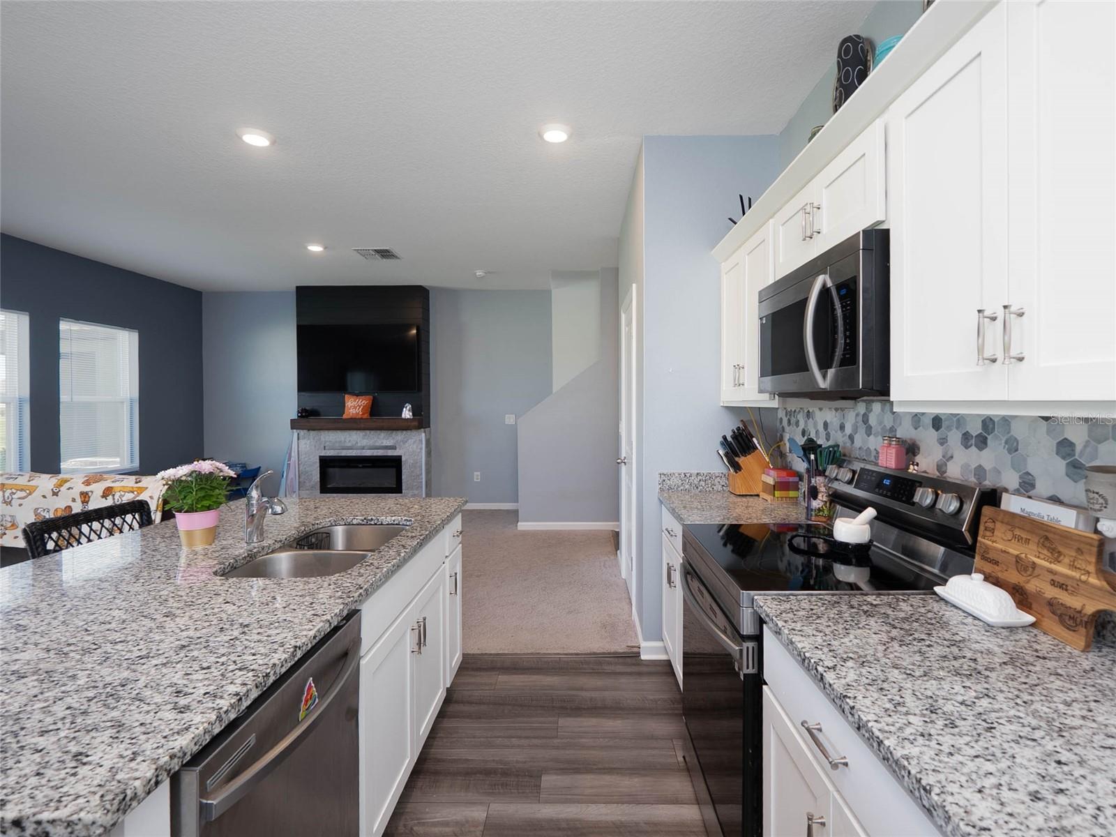 9019 Waxwing Way Property Photo 18