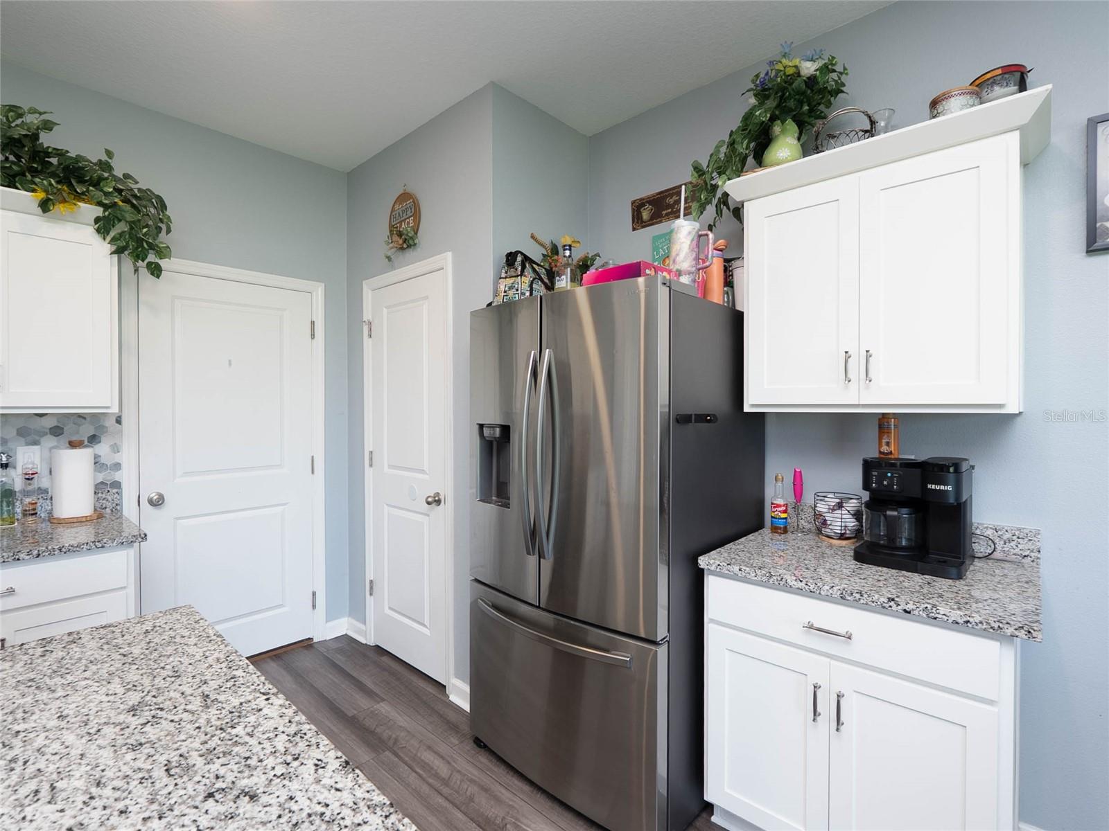 9019 Waxwing Way Property Photo 23