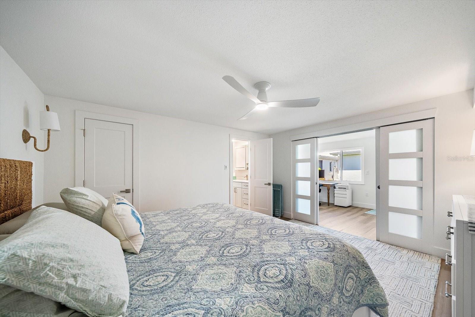 711 Spanish Dr S #211 Property Photo 11