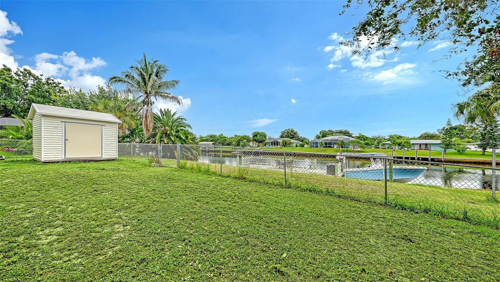 481 W Tarpon Blvd Nw Property Photo 32