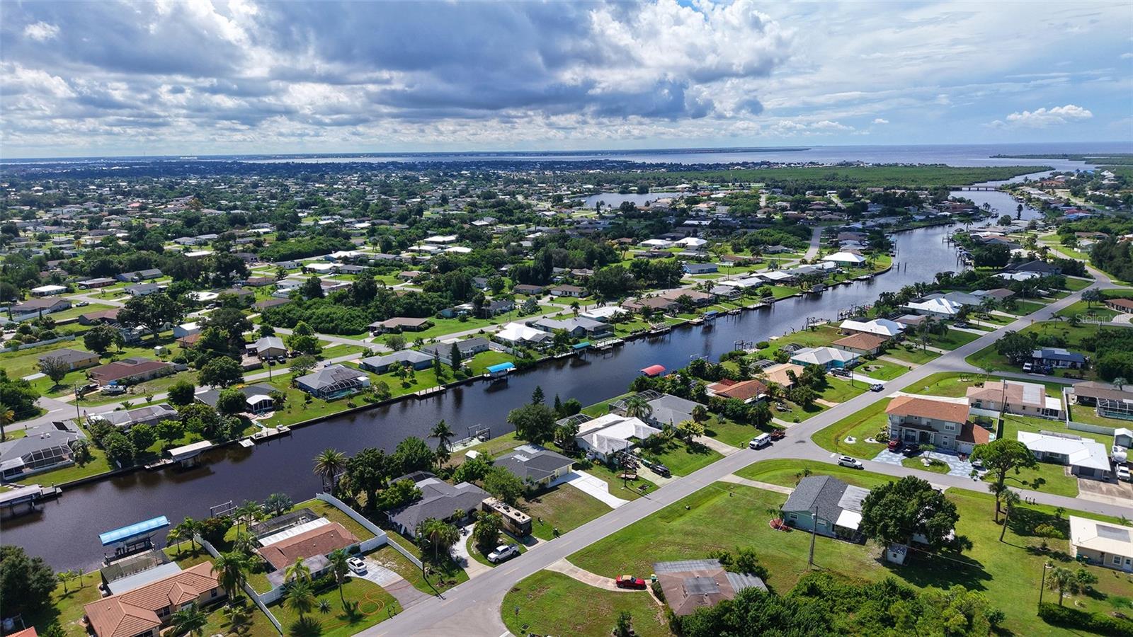 481 W Tarpon Blvd Nw Property Photo 41