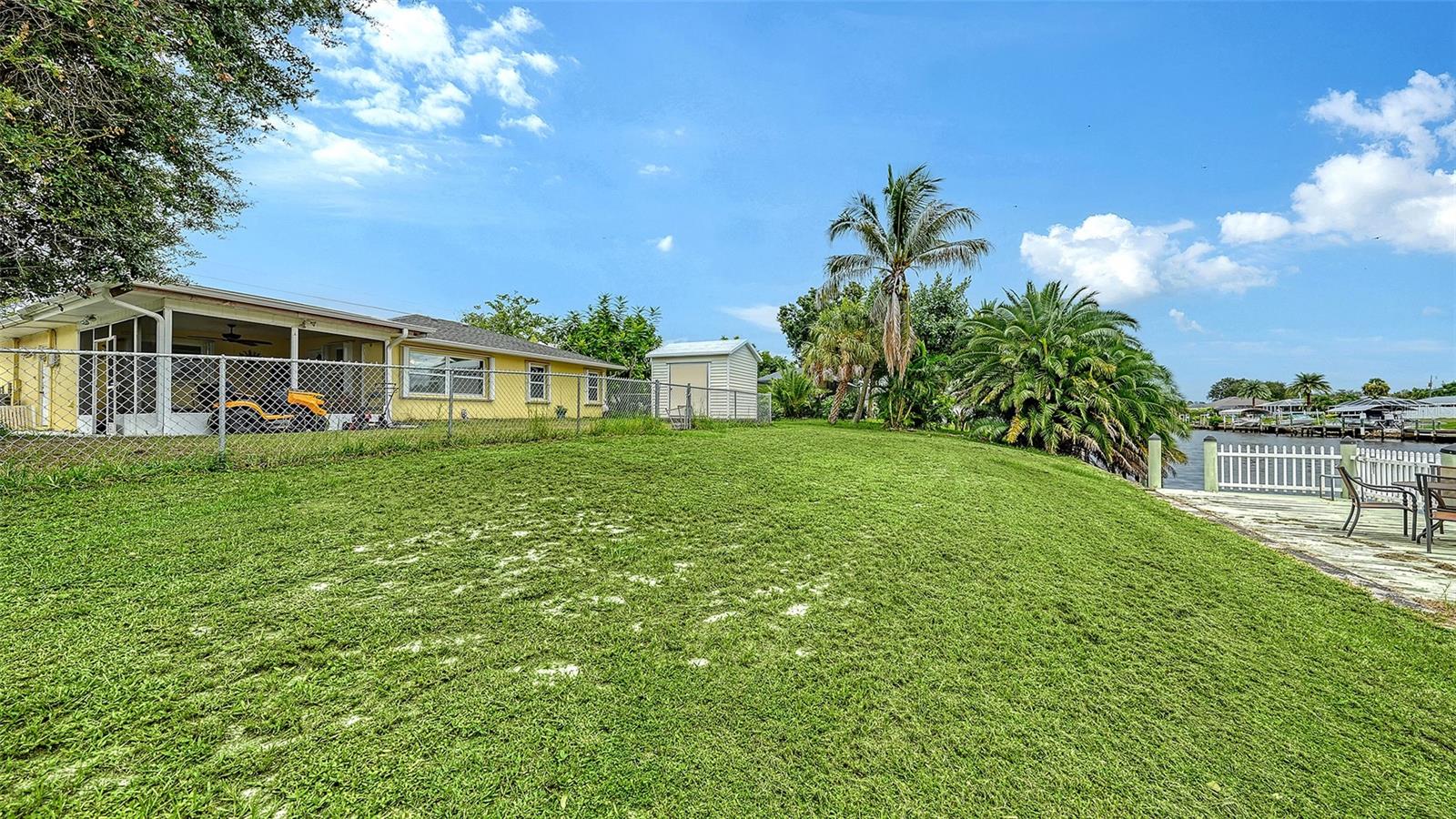 481 W Tarpon Blvd Nw Property Photo 43