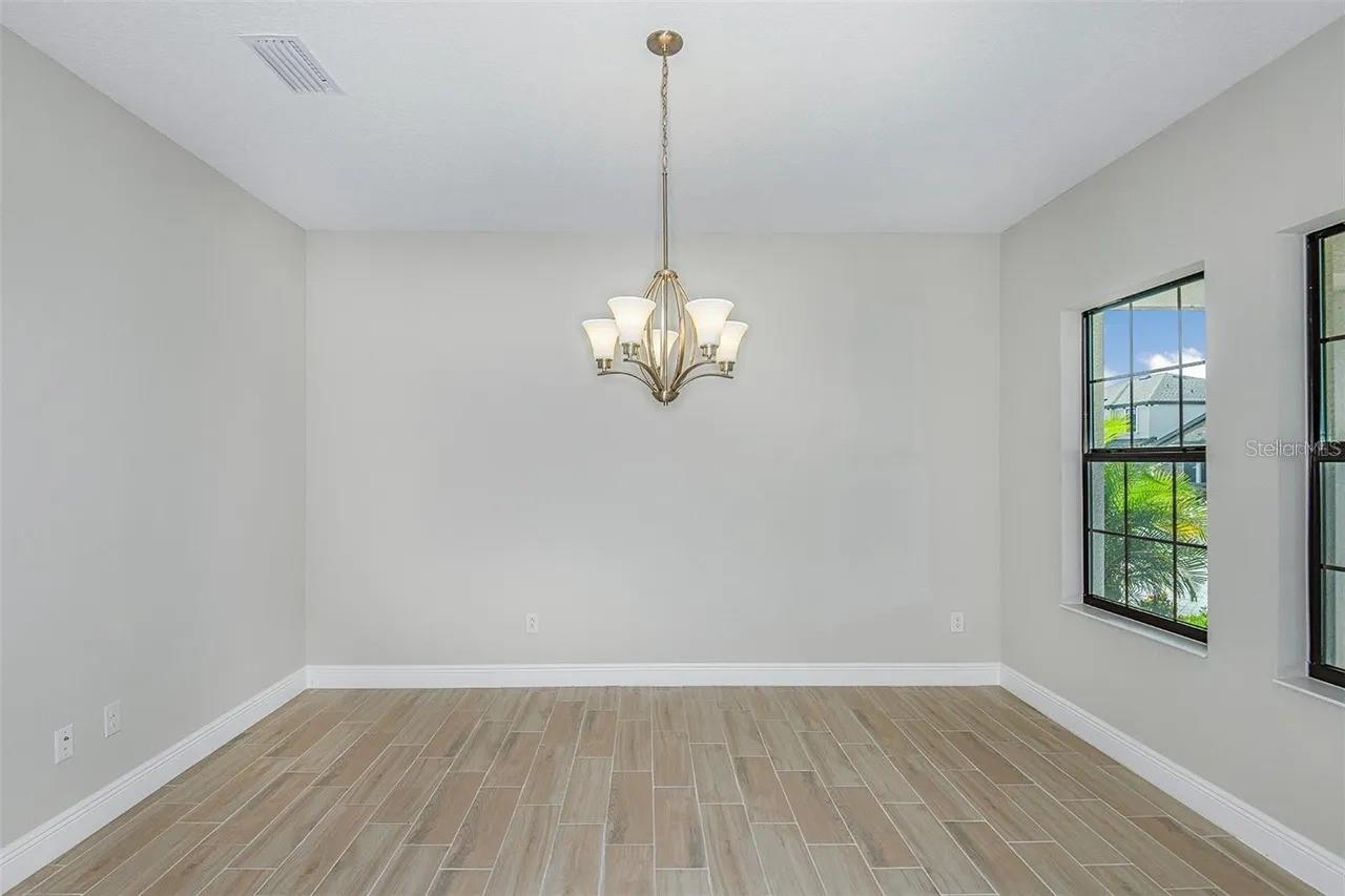 12736 Bergstrom Bay Dr Property Photo 6