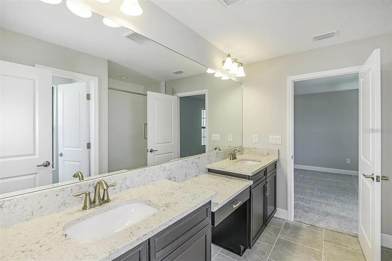 12736 Bergstrom Bay Dr Property Photo 11