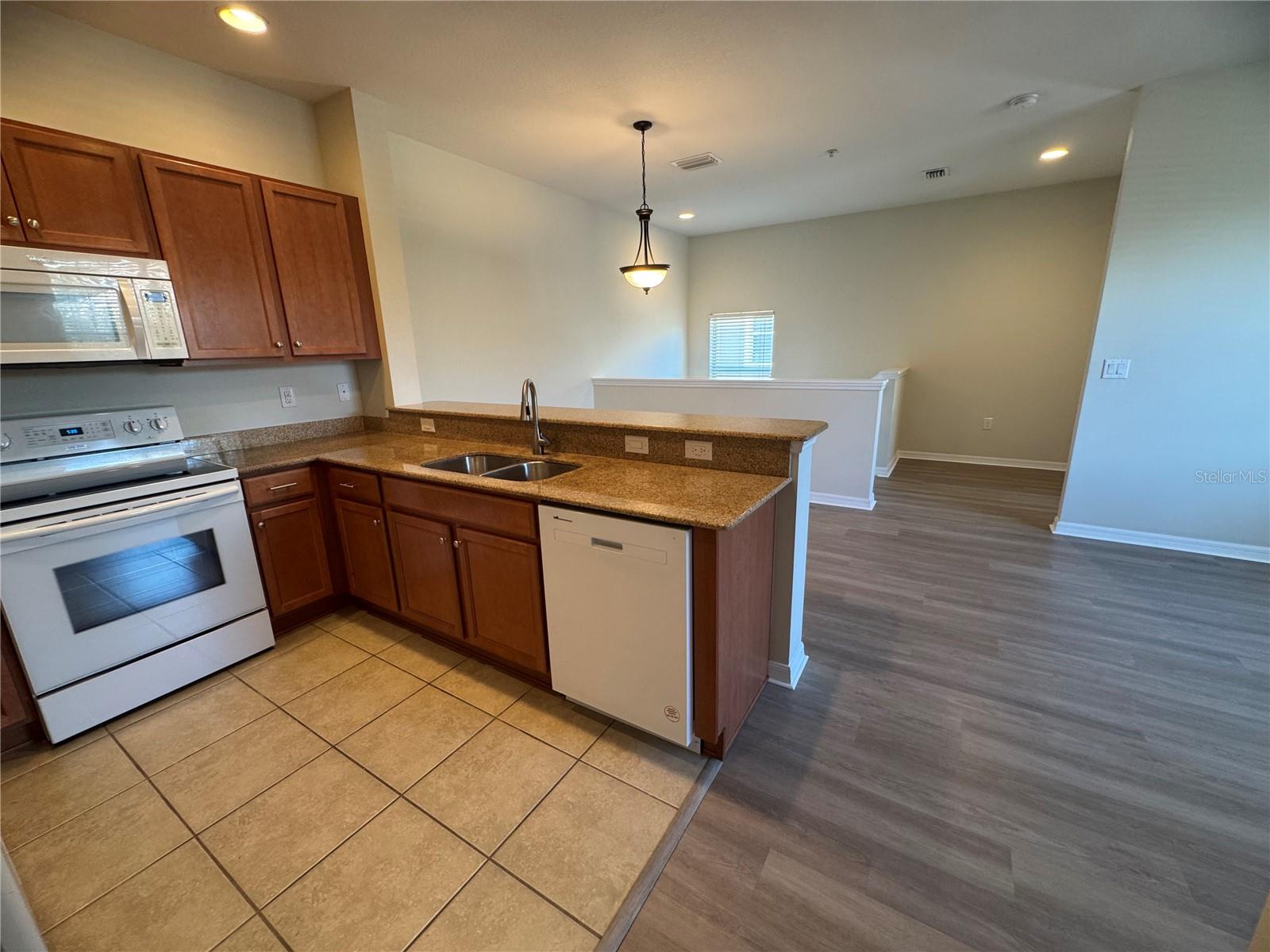 5467 Soapstone Pl #203 Property Photo 7