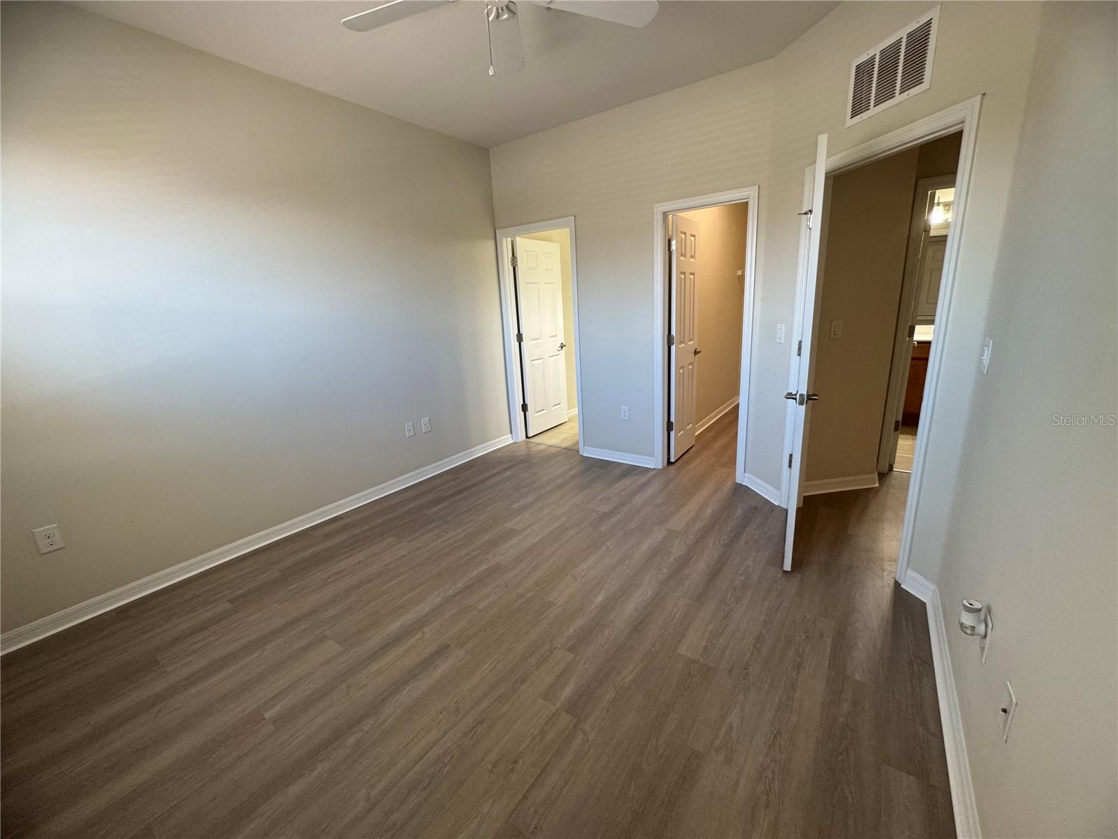 5467 Soapstone Pl #203 Property Photo 18