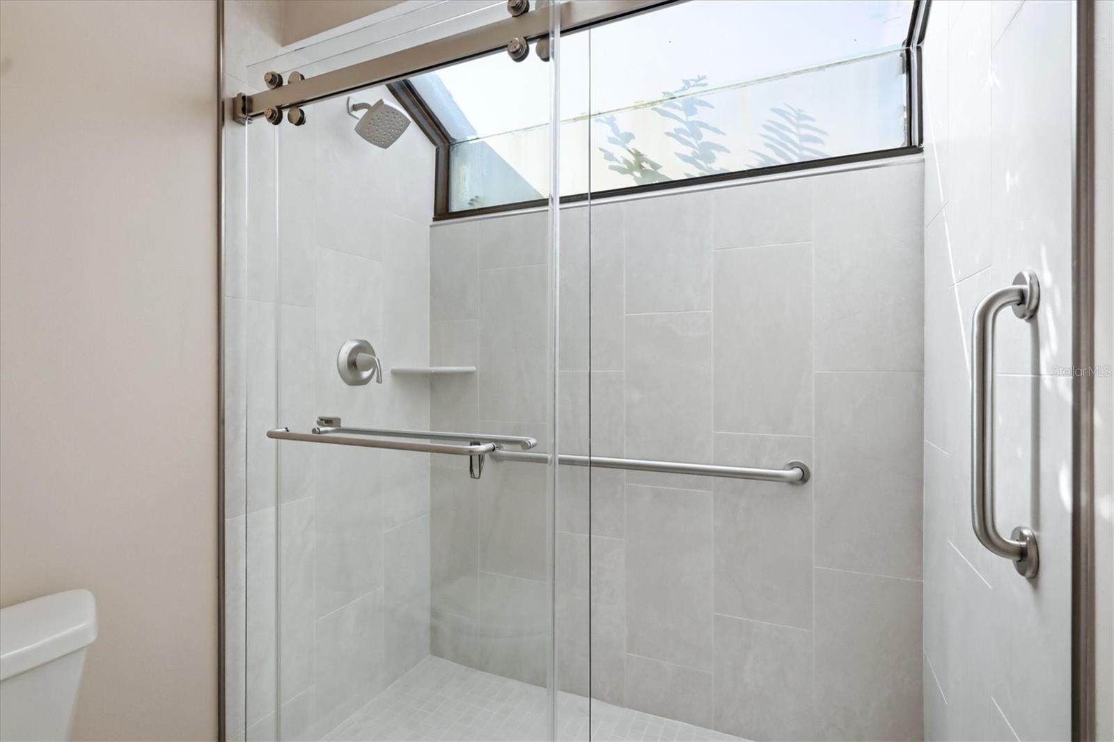 214 Southampton Dr #327 Property Photo 22