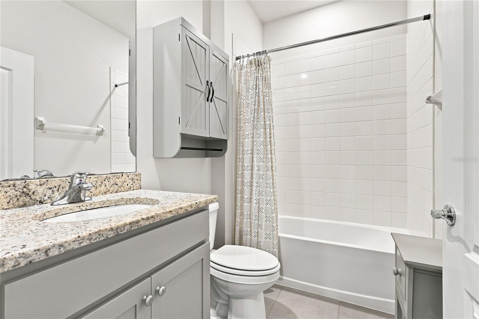 5711 Oak Bridge Ct Property Photo 25