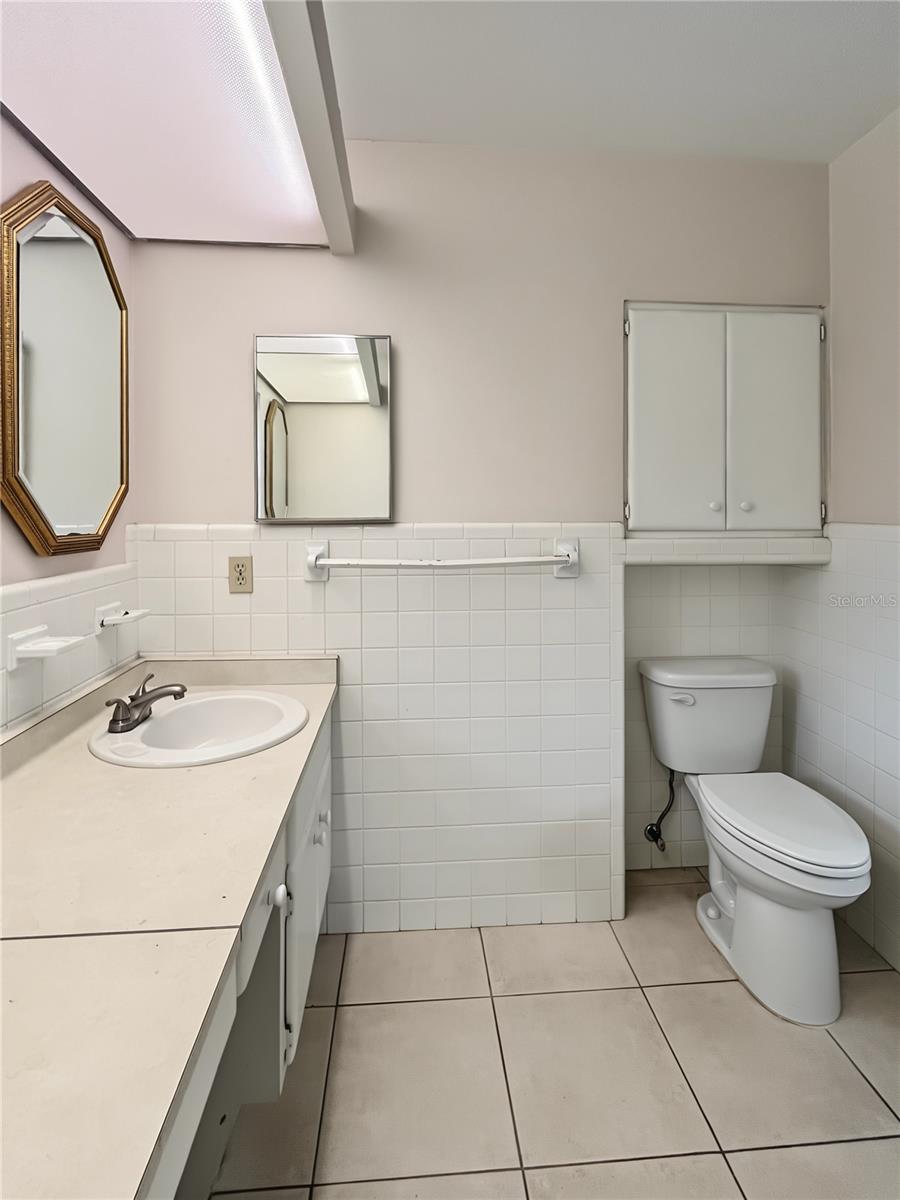 3041 Tyrone Ln Property Photo 10