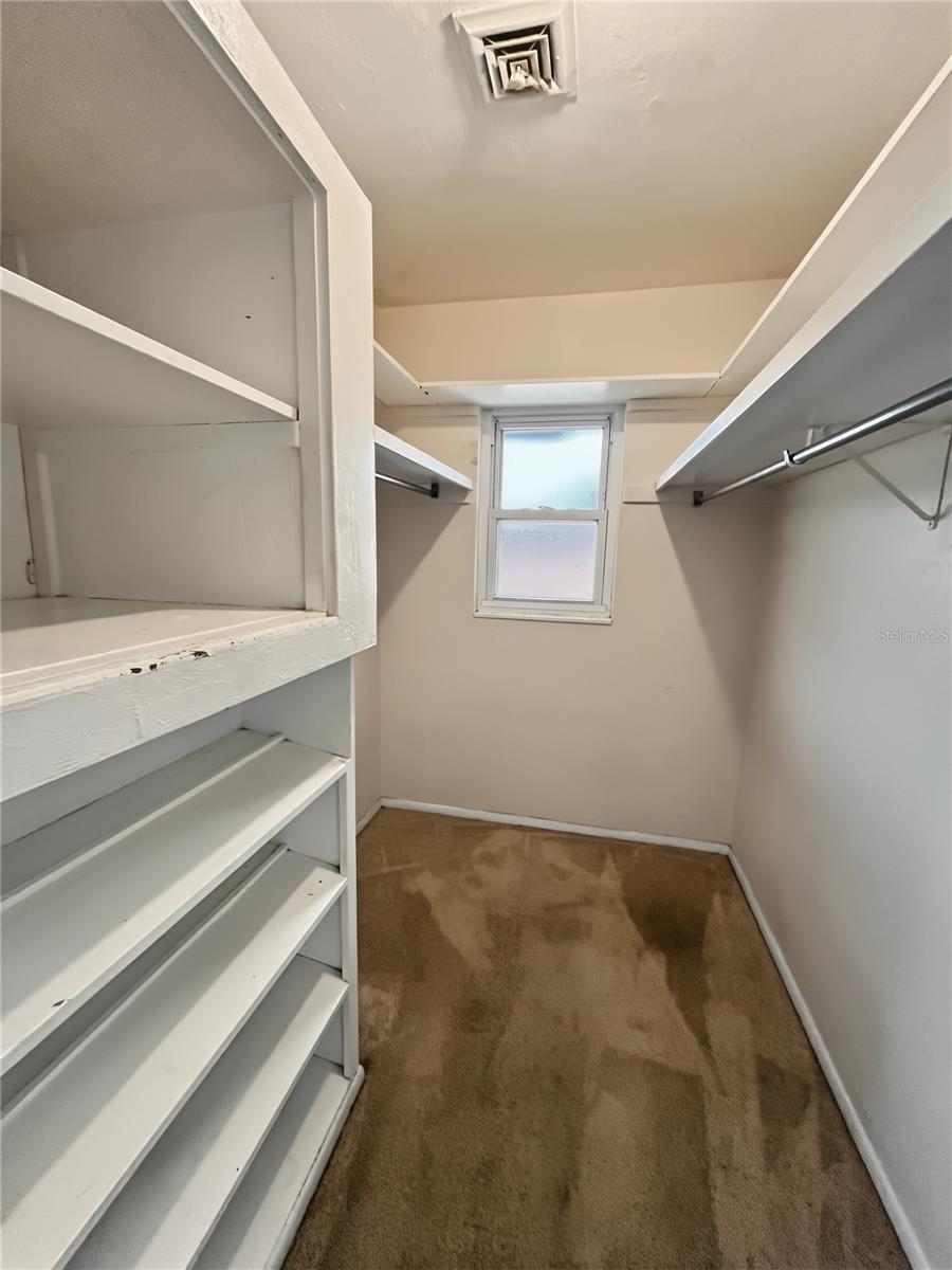 3041 Tyrone Ln Property Photo 11