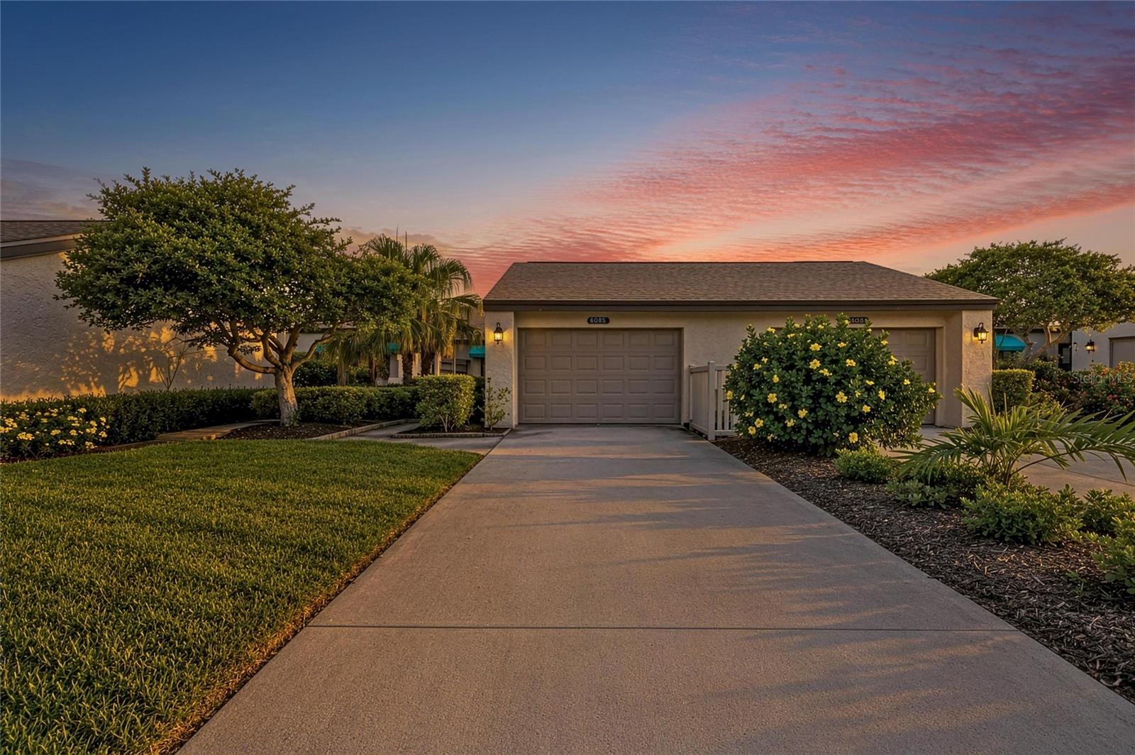 6085 Clubside Dr Property Photo 1