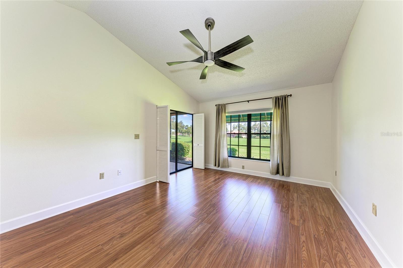 6085 Clubside Dr Property Photo 26