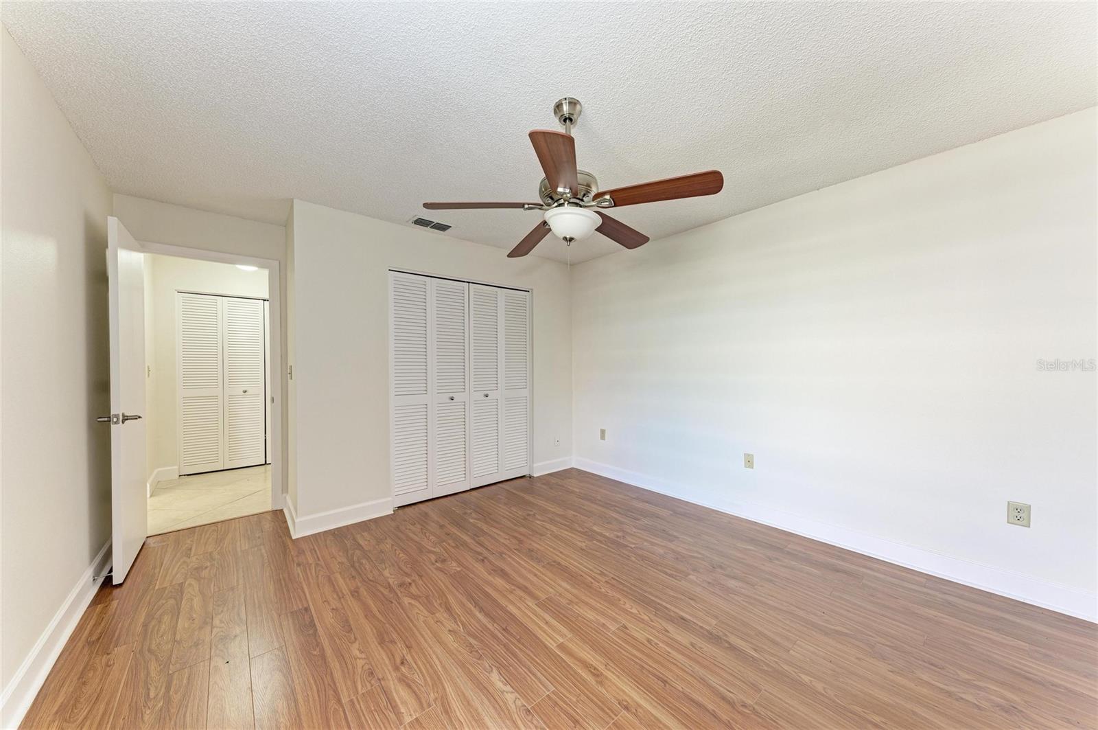 6085 Clubside Dr Property Photo 33