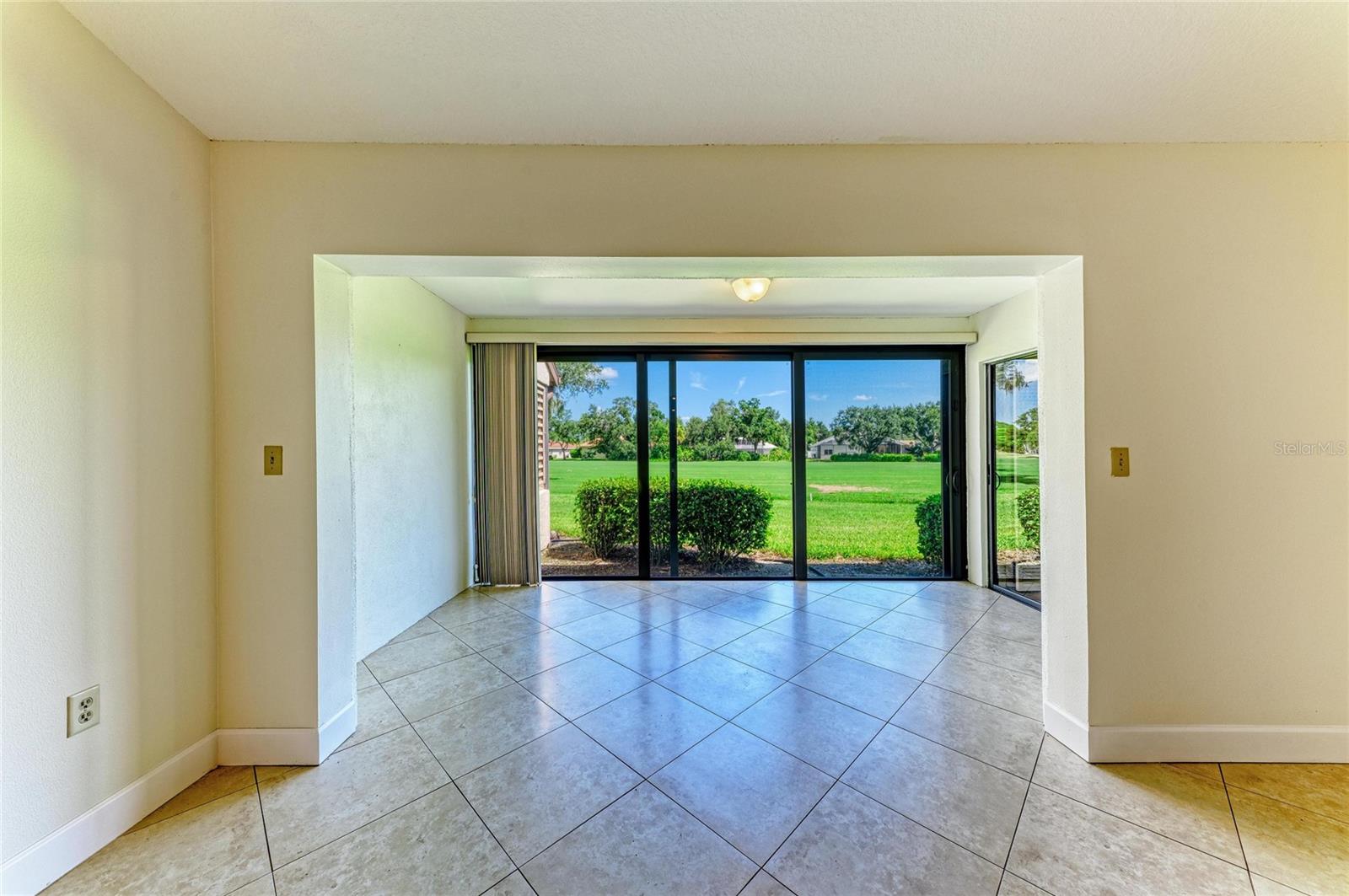 6085 Clubside Dr Property Photo 38