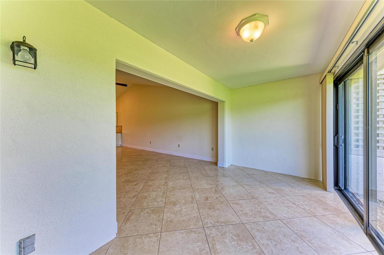 6085 Clubside Dr Property Photo 42