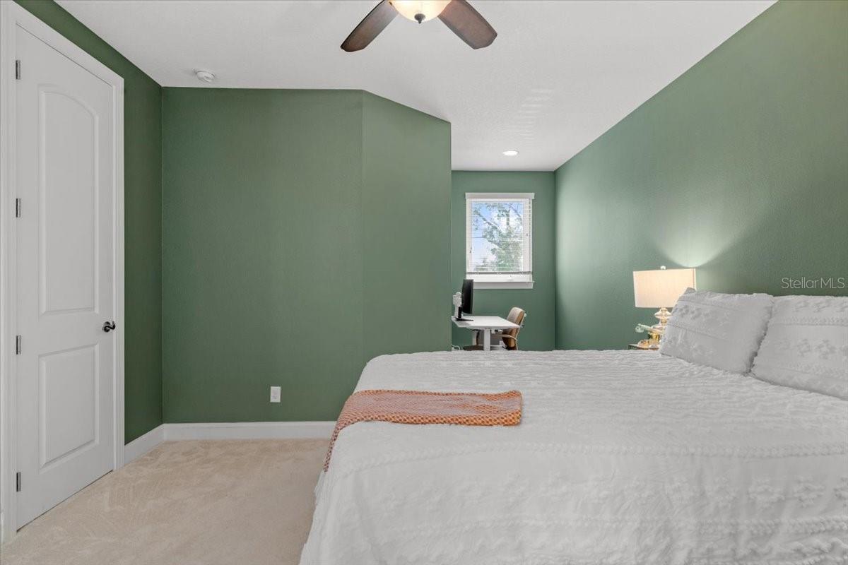 3203 W Santiago St #b Property Photo 28