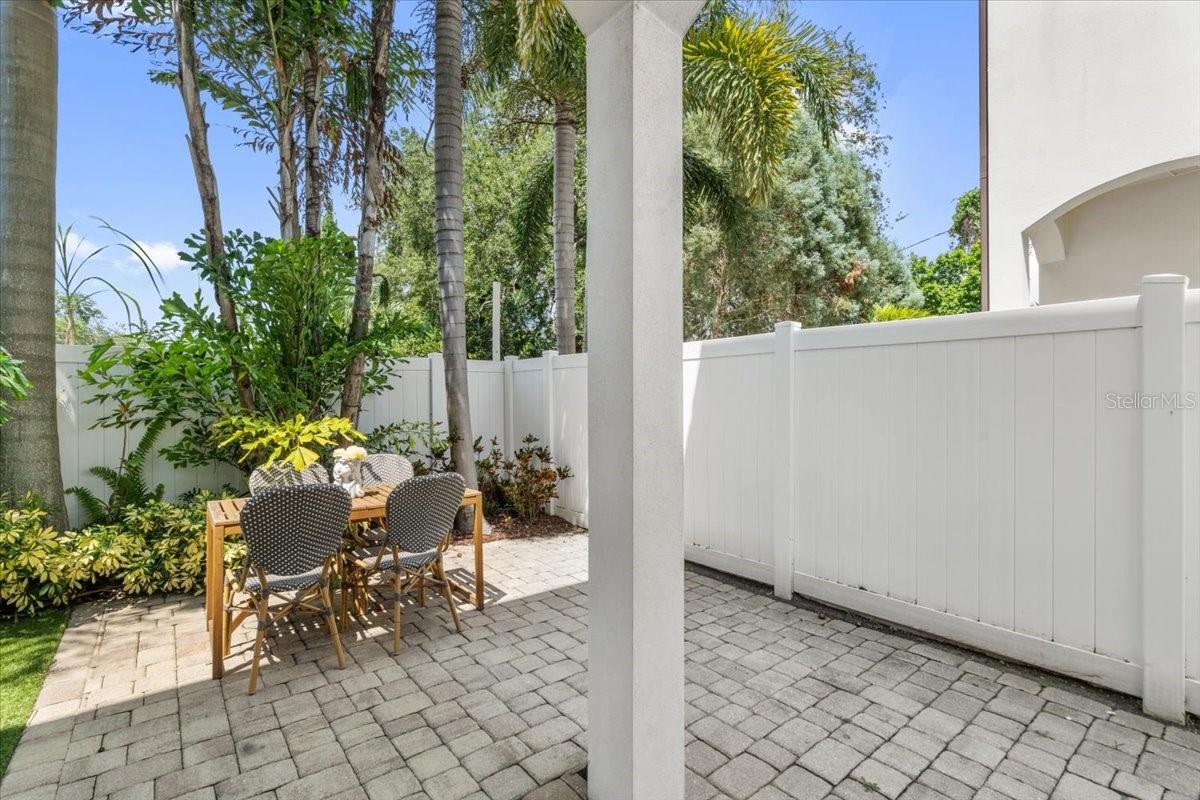3203 W Santiago St #b Property Photo 39