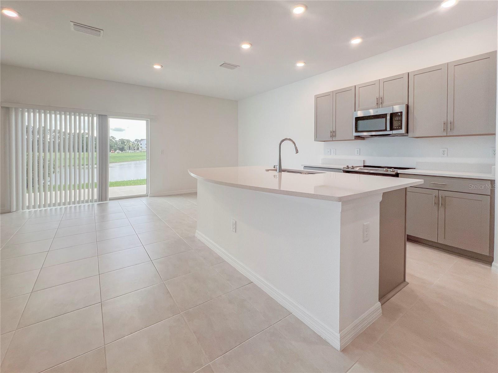 15096 Ginetti St Property Photo 5
