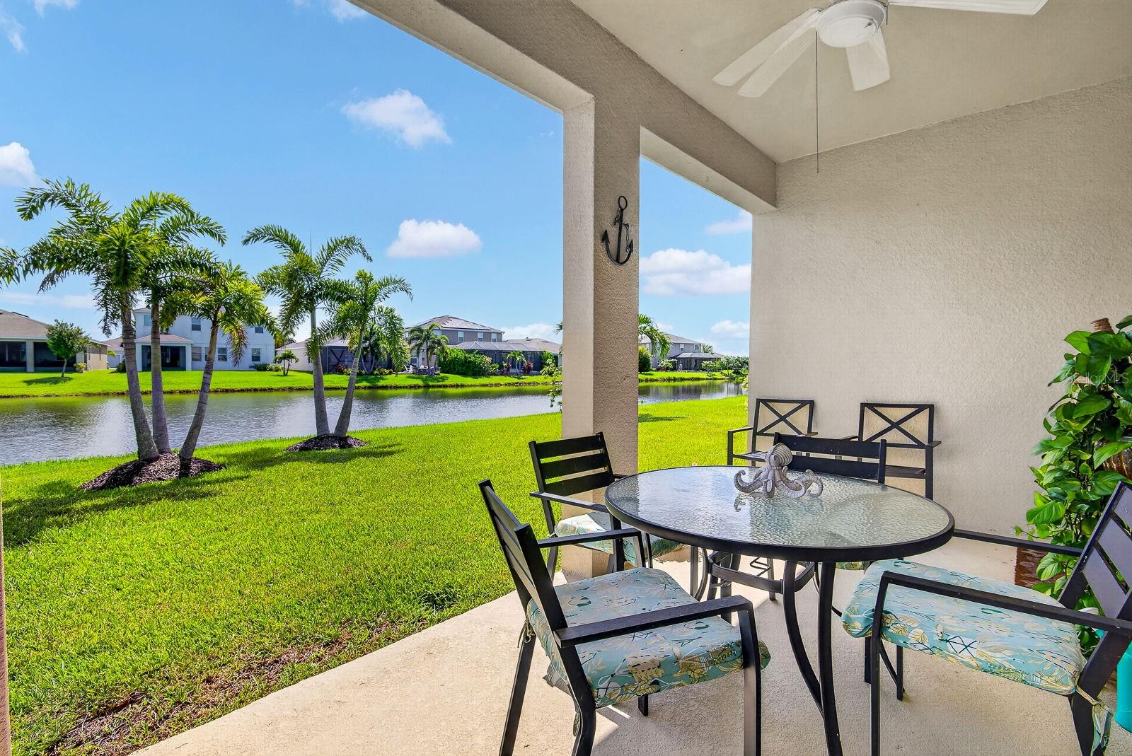 6435 Devesta Loop Property Photo 4