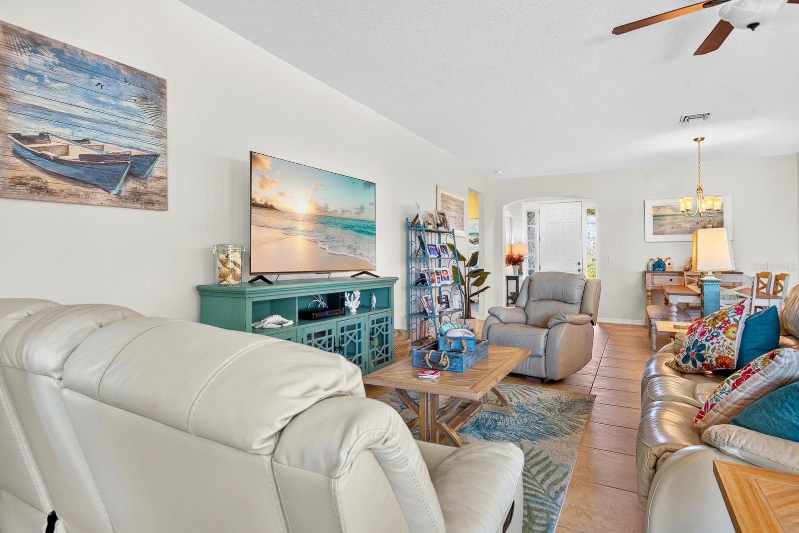 6435 Devesta Loop Property Photo 35