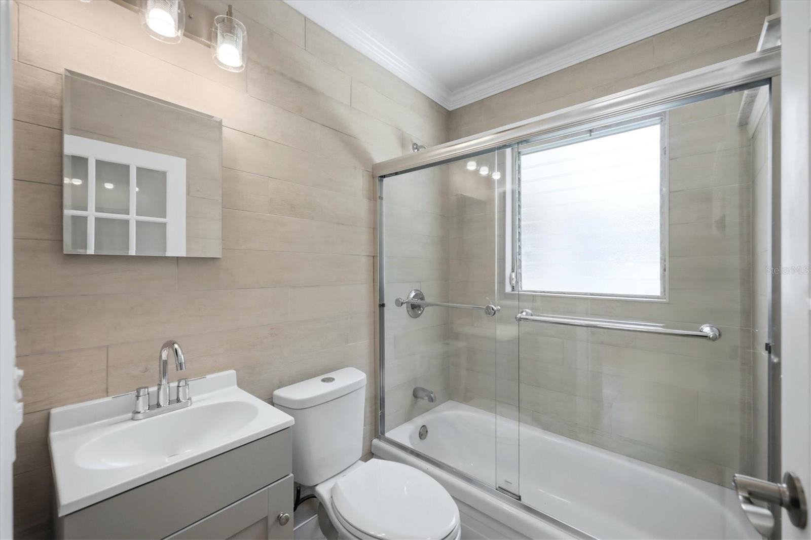 228 Stanford Rd Property Photo 17
