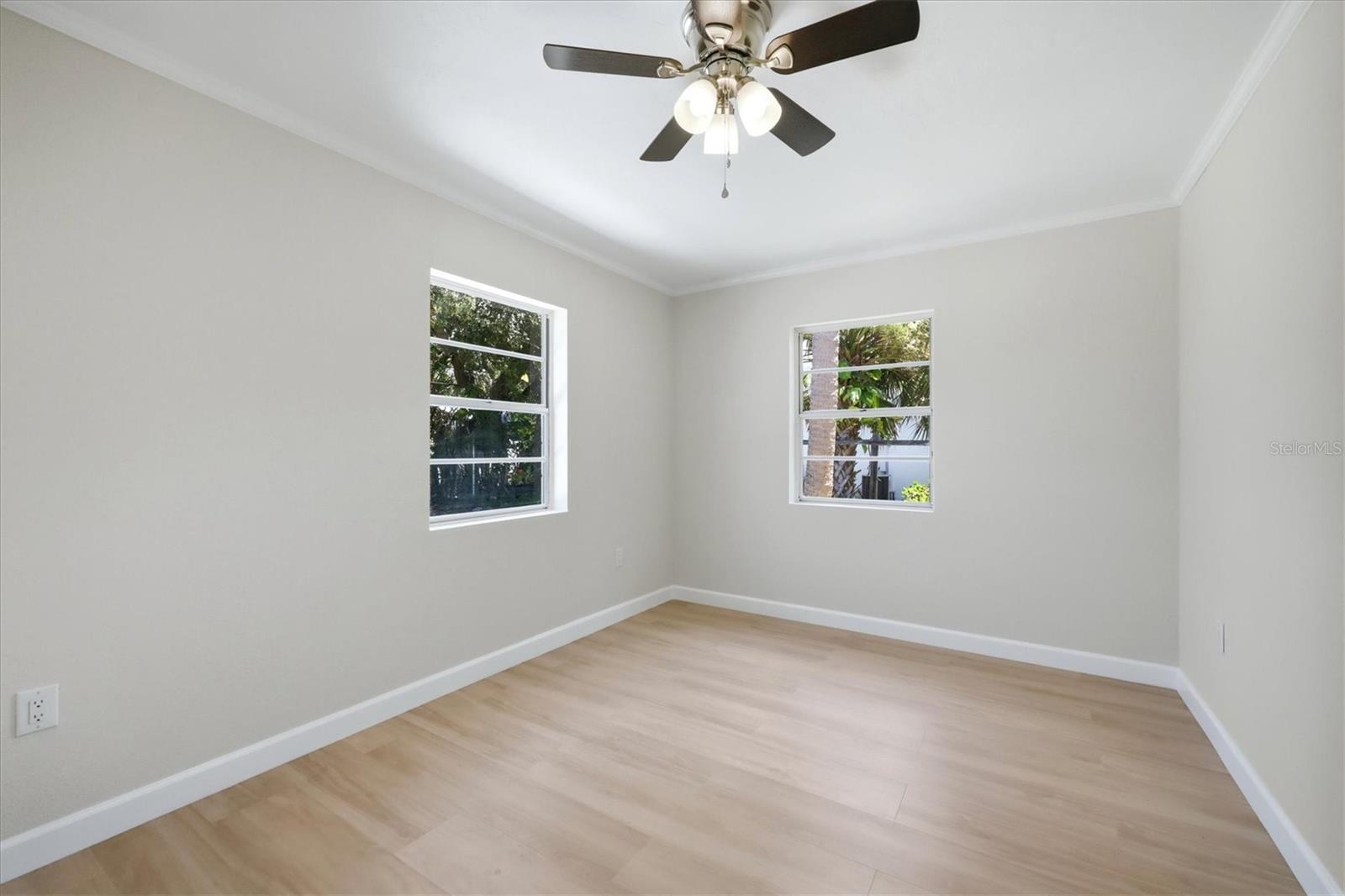 228 Stanford Rd Property Photo 18