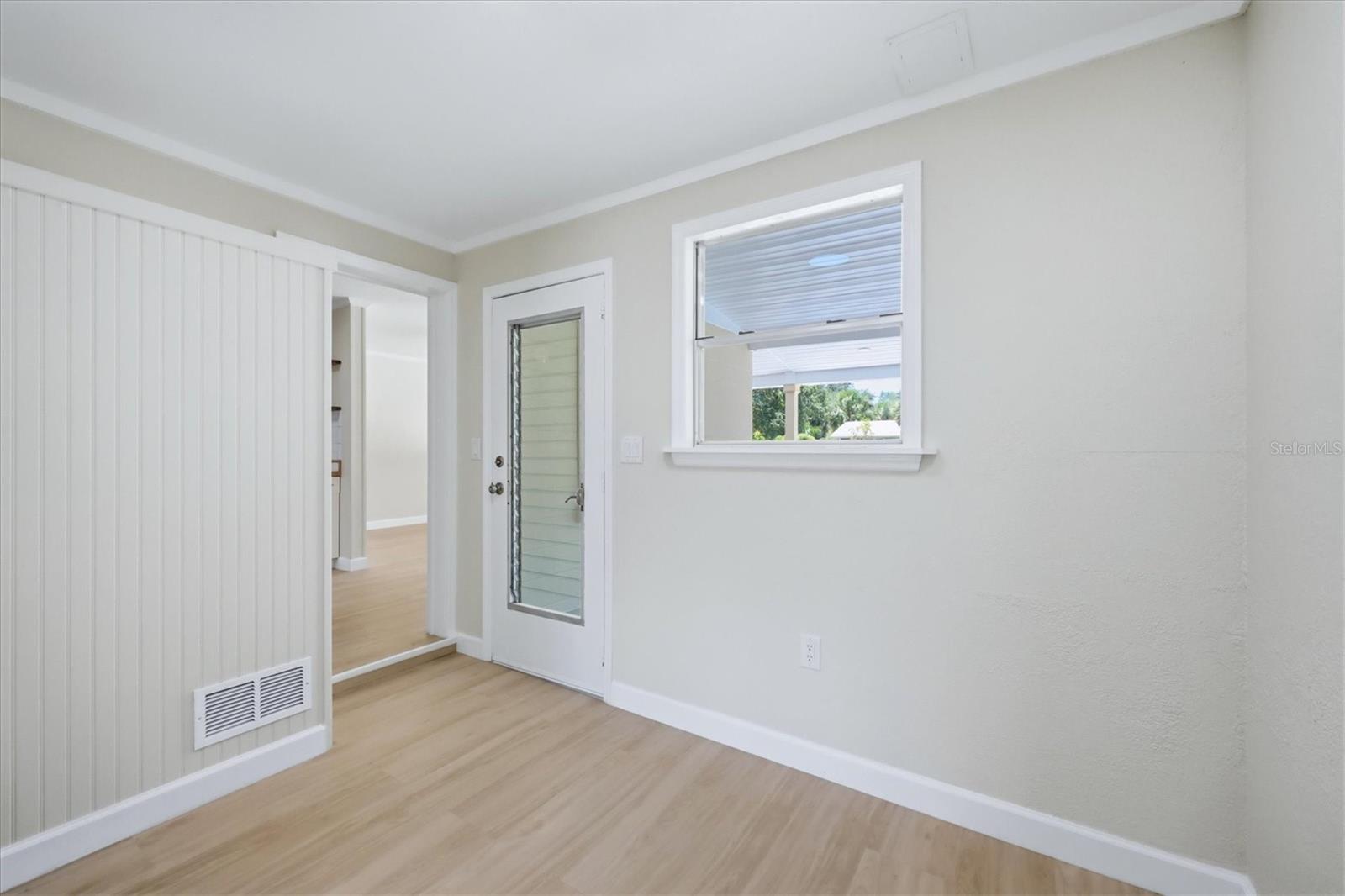 228 Stanford Rd Property Photo 25