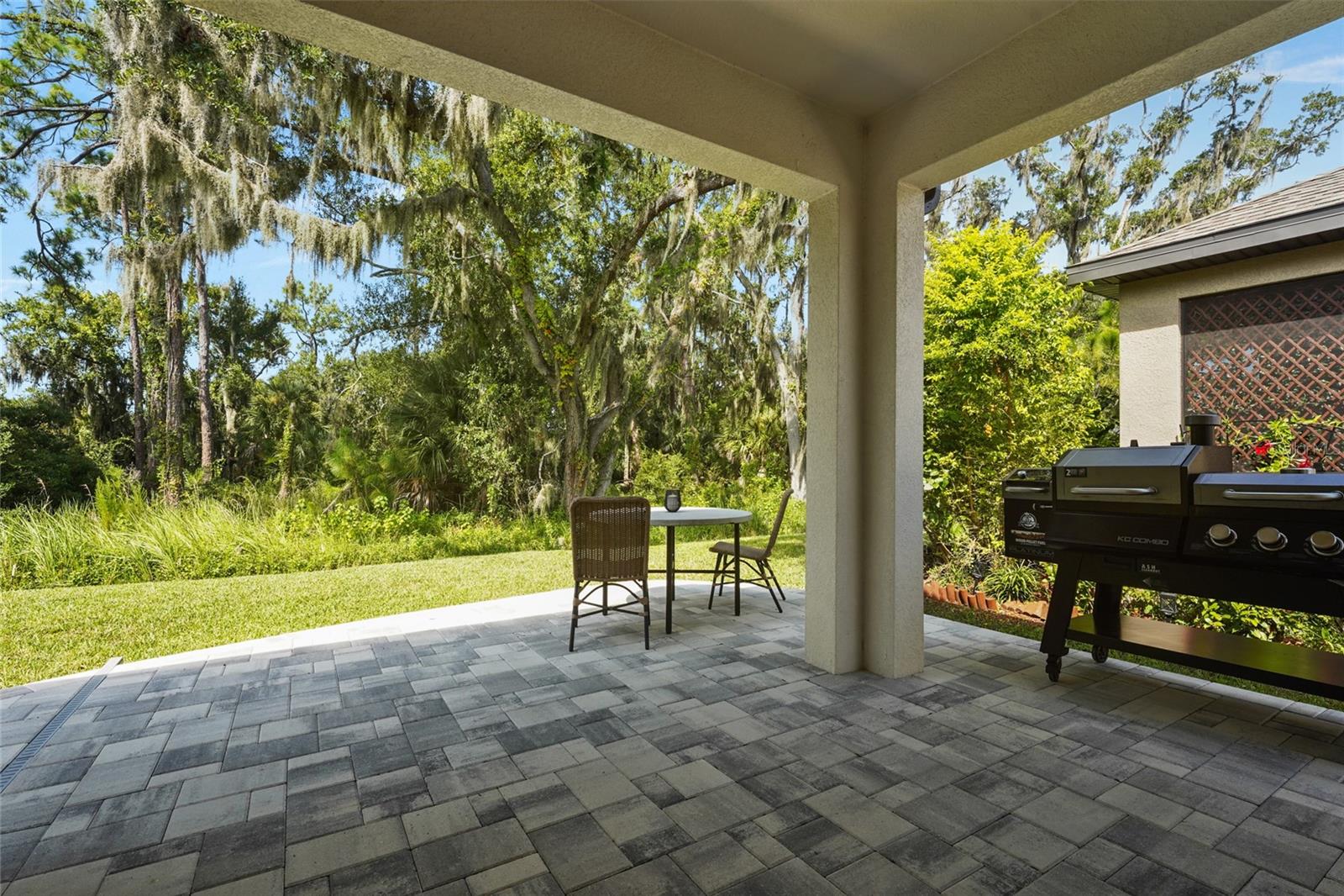 3541 Secluded Ct Property Photo 11