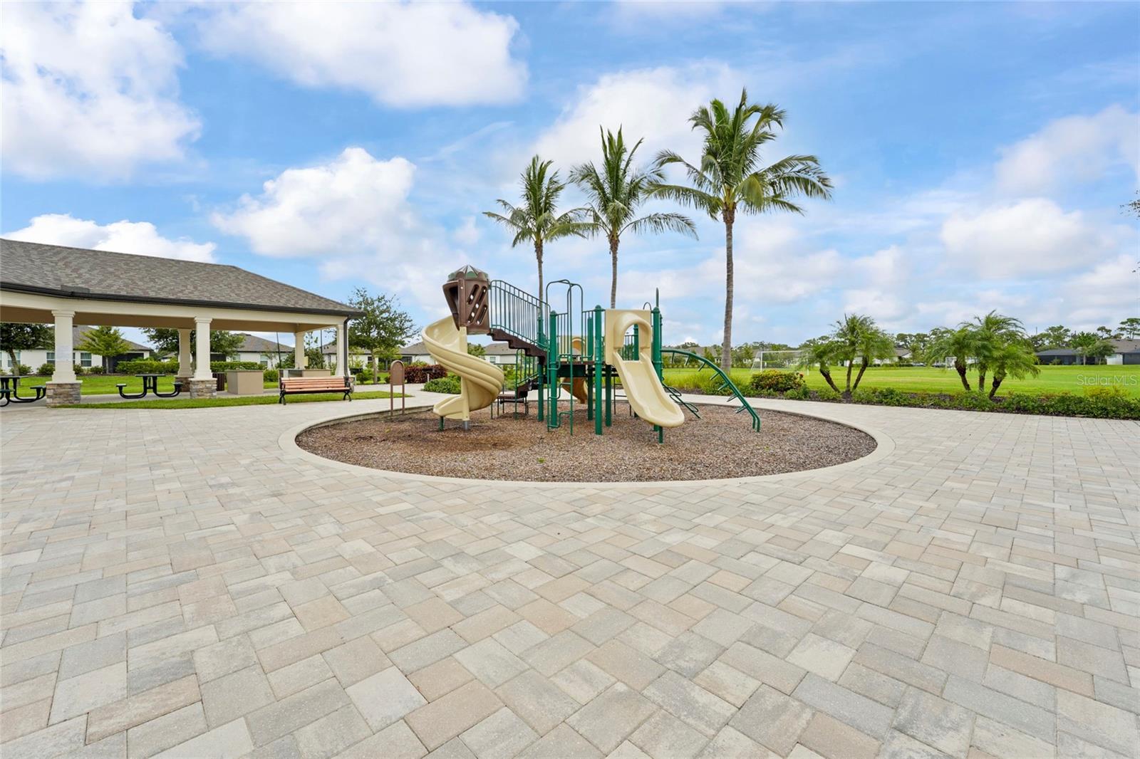 3541 Secluded Ct Property Photo 59