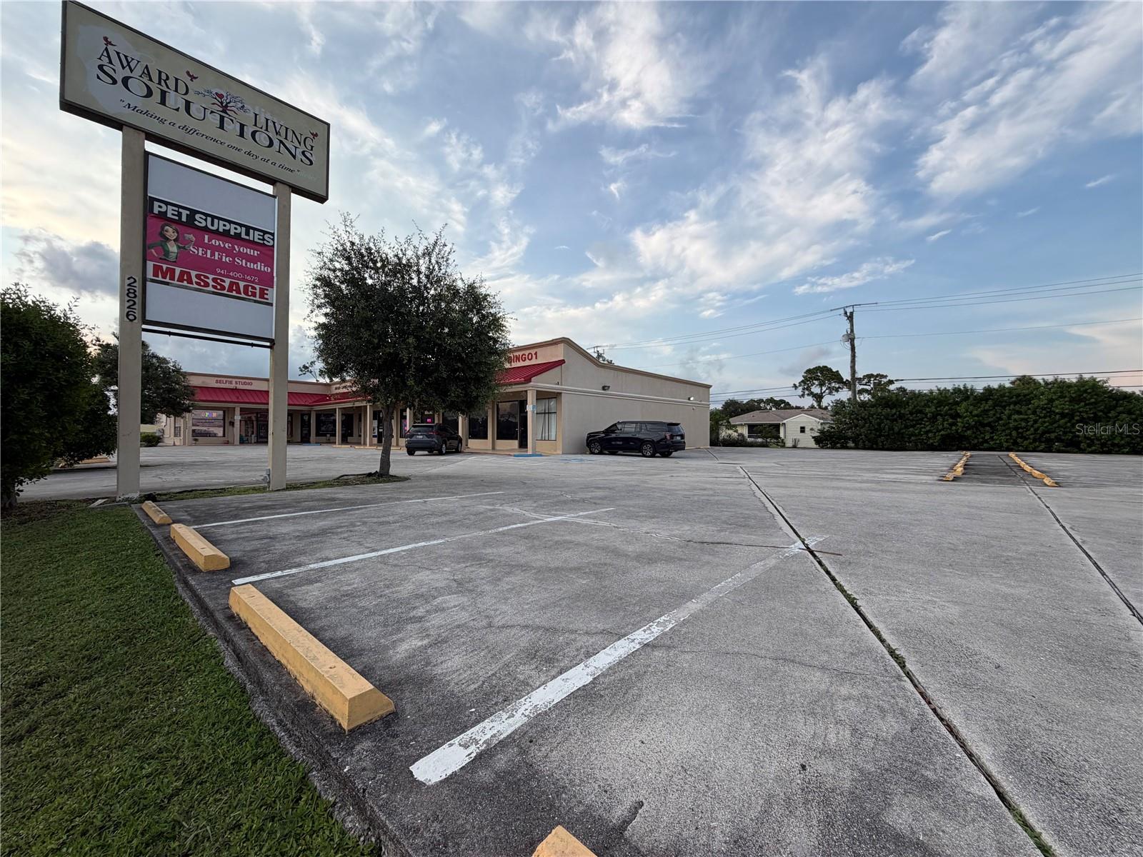 2826 Tamiami Trl #6&7 Property Photo 31