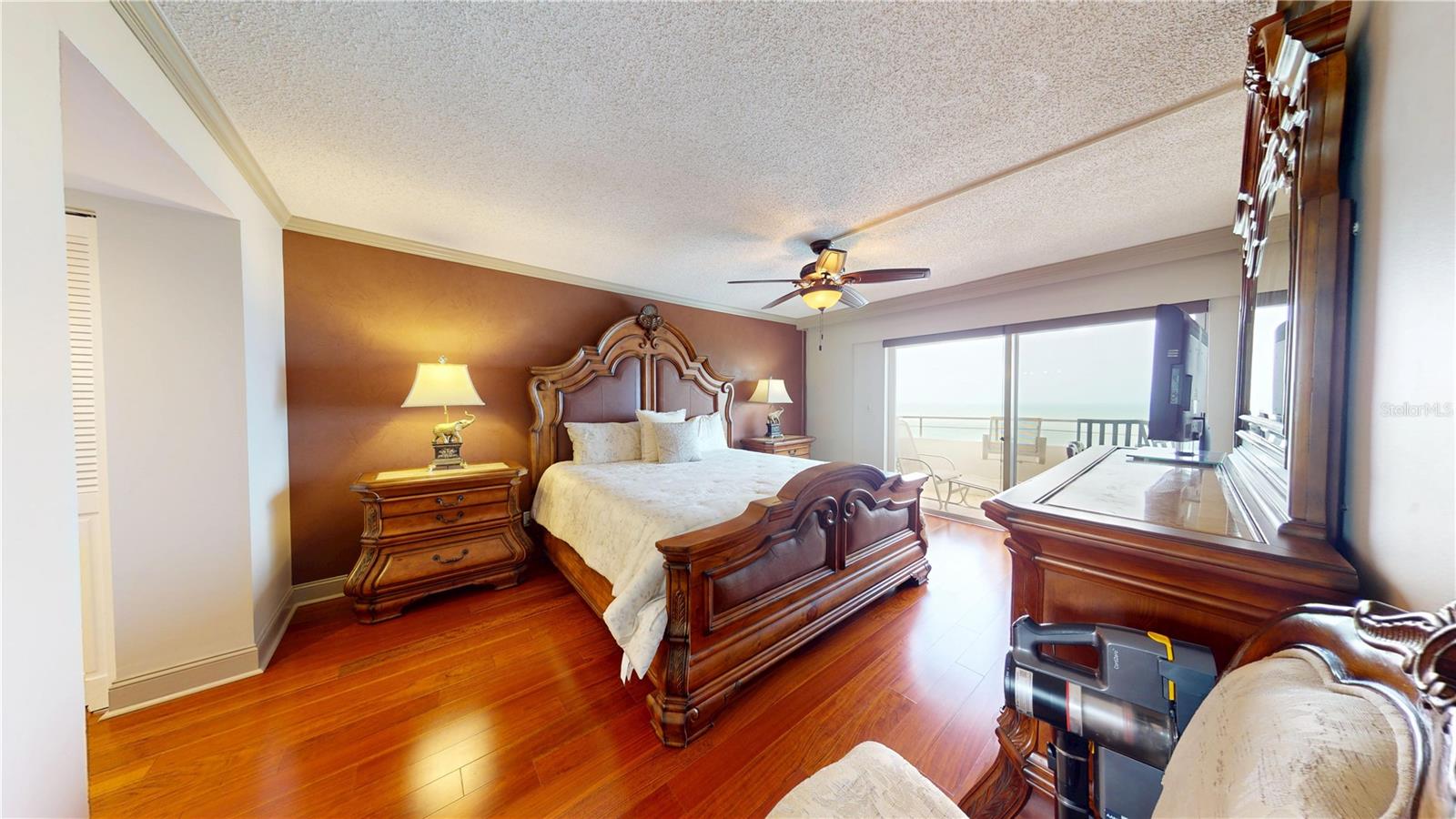 1750 Benjamin Franklin Dr #b Property Photo 14