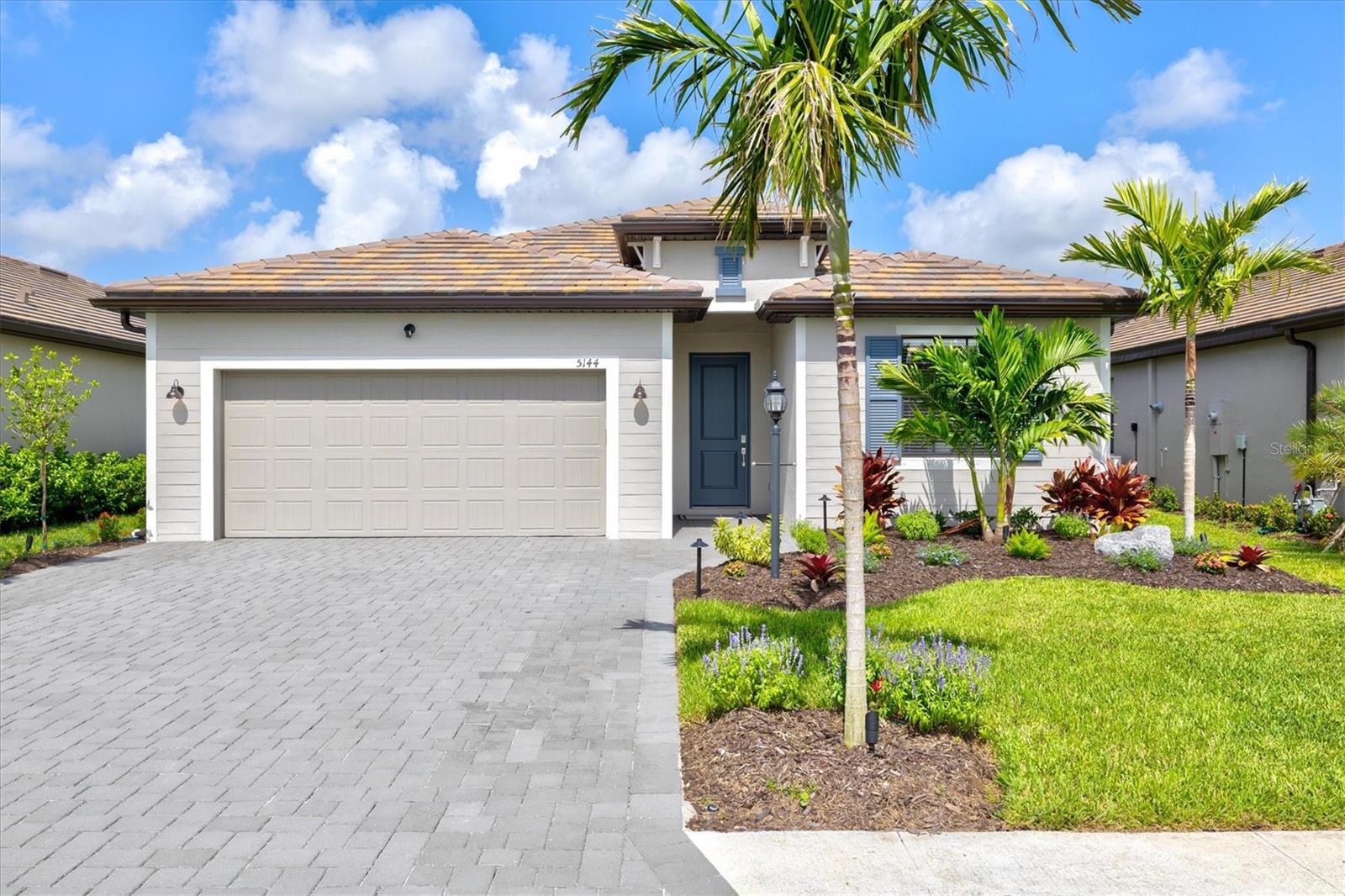 5144 Spotted Seal Ln Property Photo 1