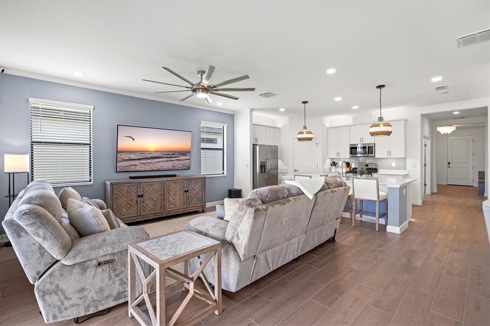 5144 Spotted Seal Ln Property Photo 16