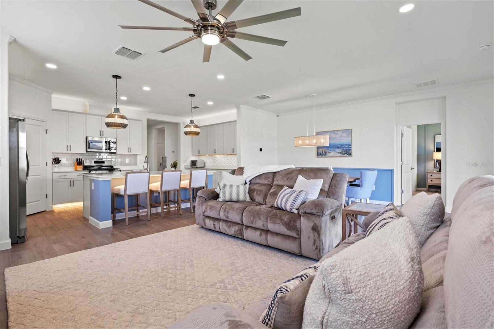 5144 Spotted Seal Ln Property Photo 18