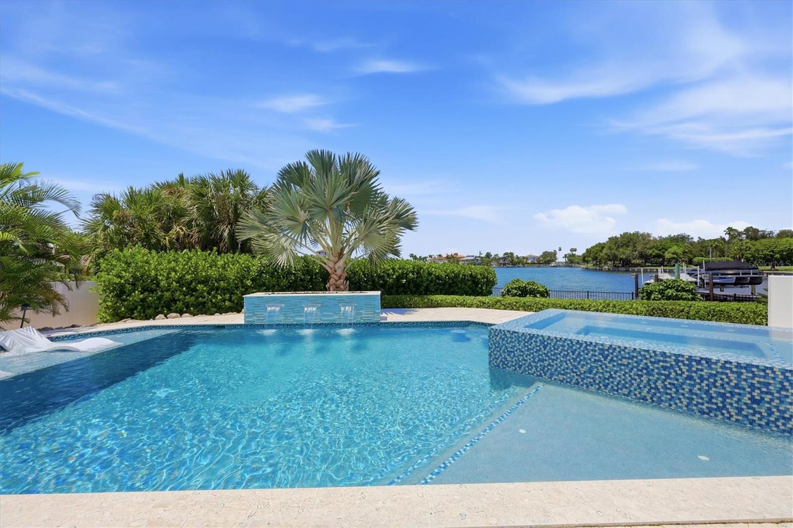 387 S Shore Dr Property Photo 64