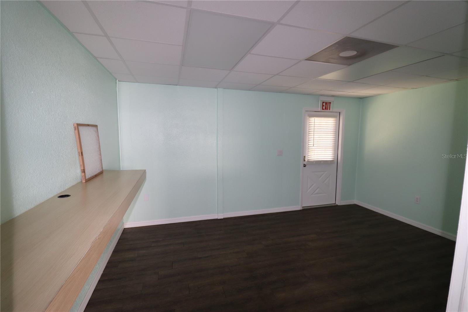 18350 Paulson Dr #d-2 Property Photo 4