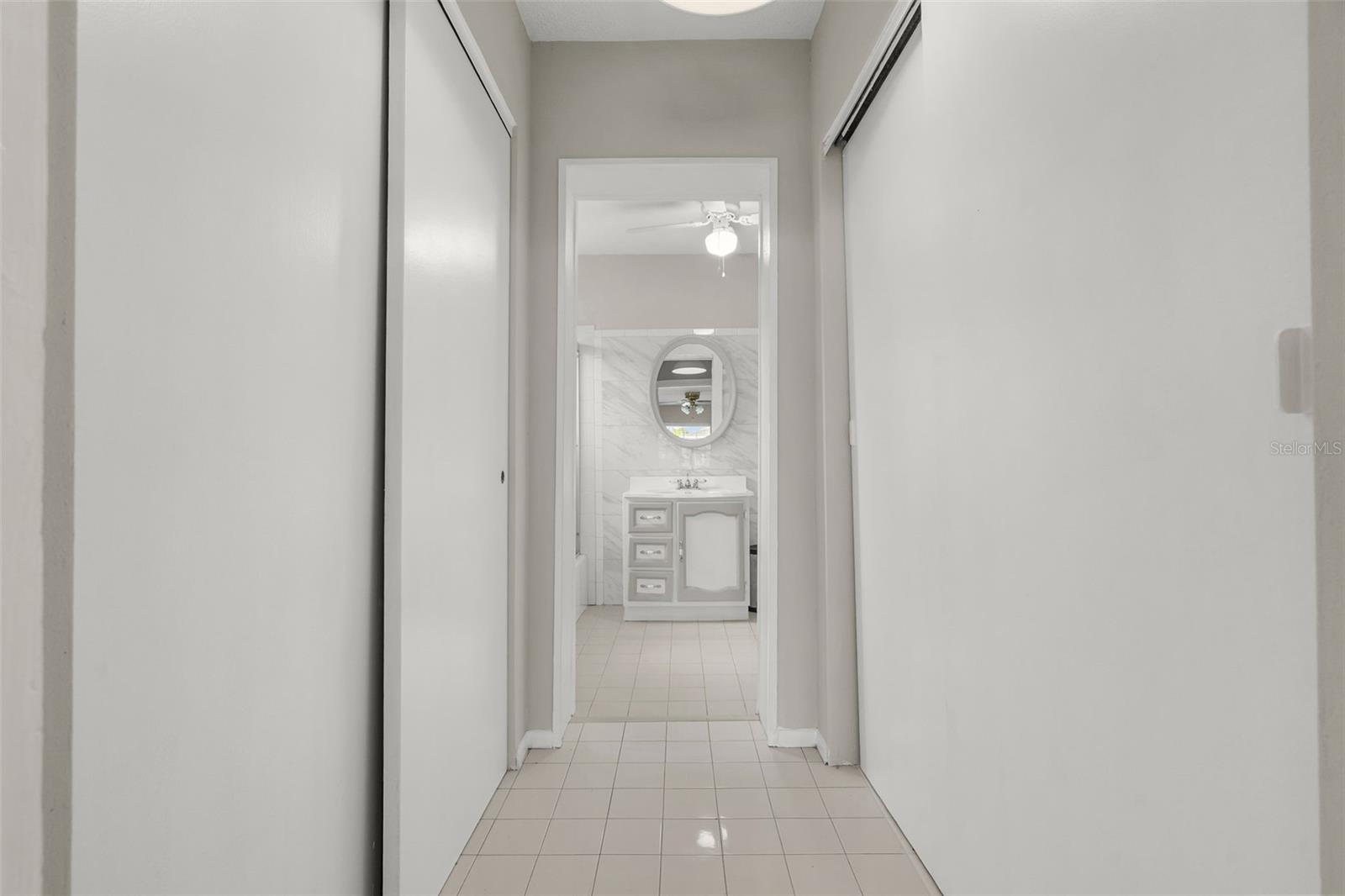 415 49th St W Property Photo 20