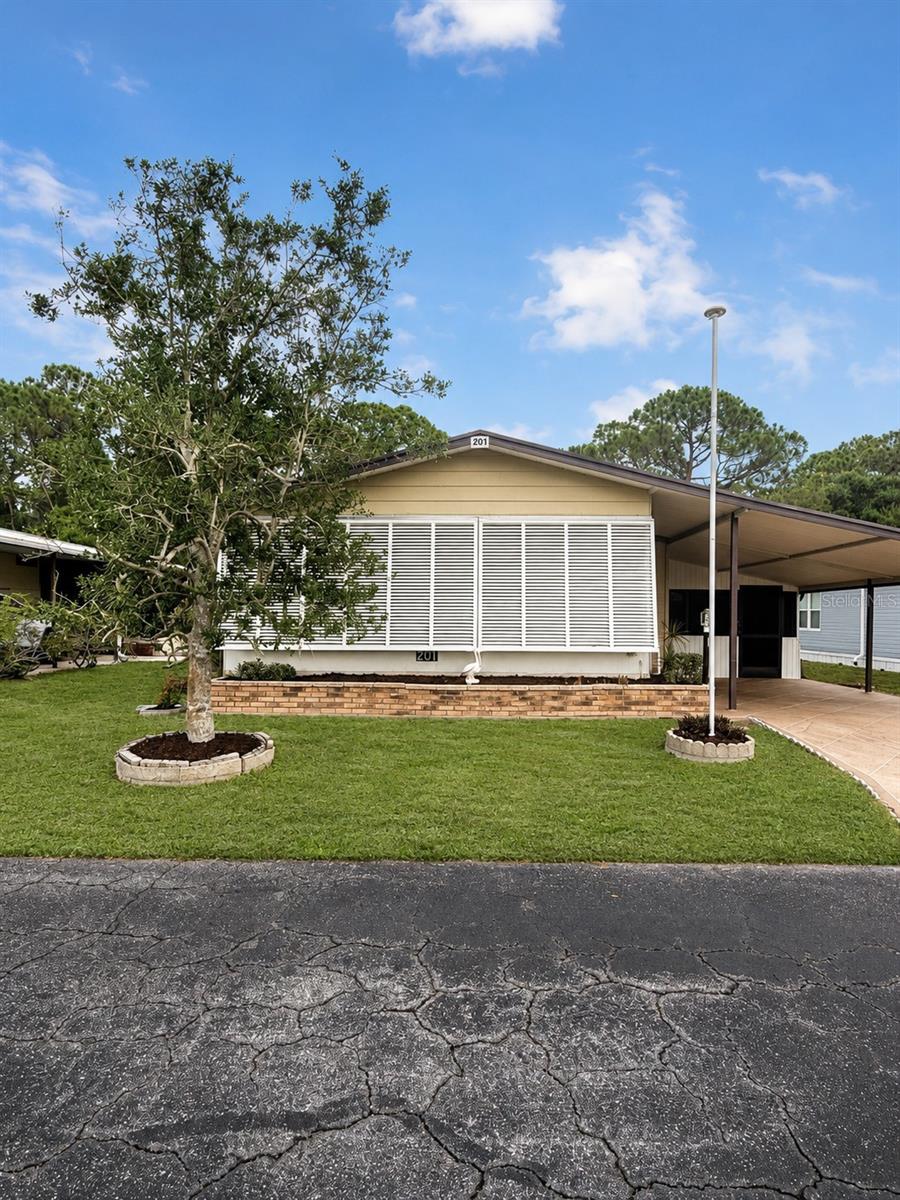 201 N Fiji Cir Property Photo 4