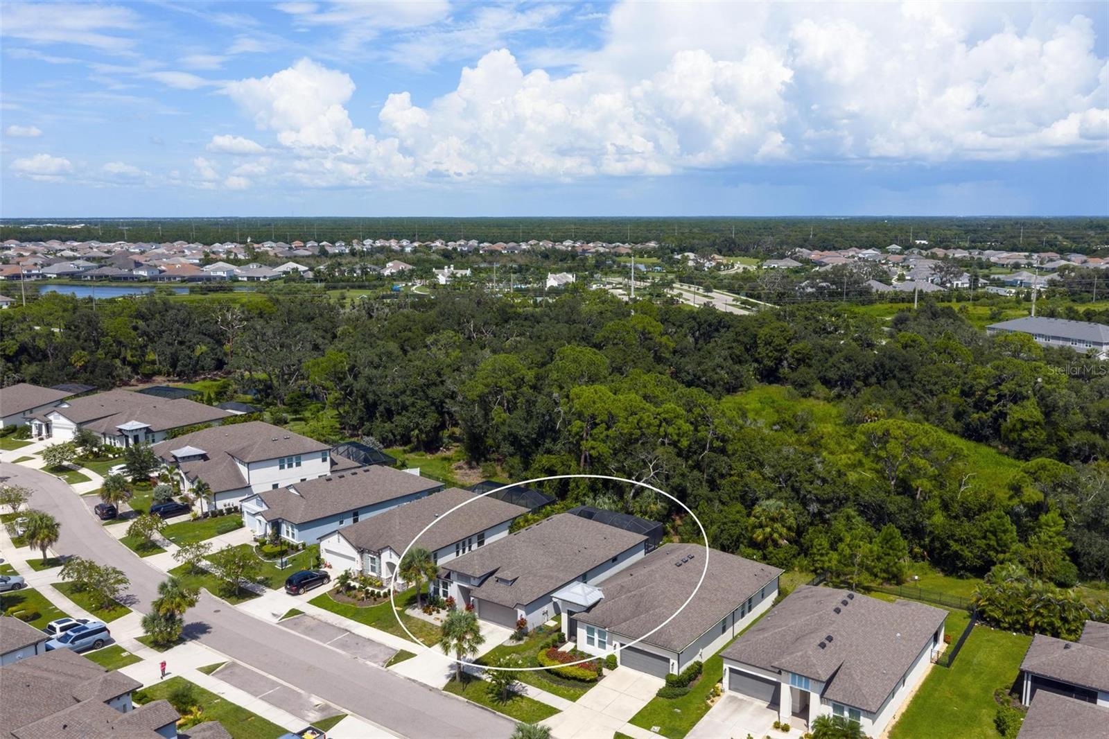 3598 Secret Stroll Dr Property Photo 42