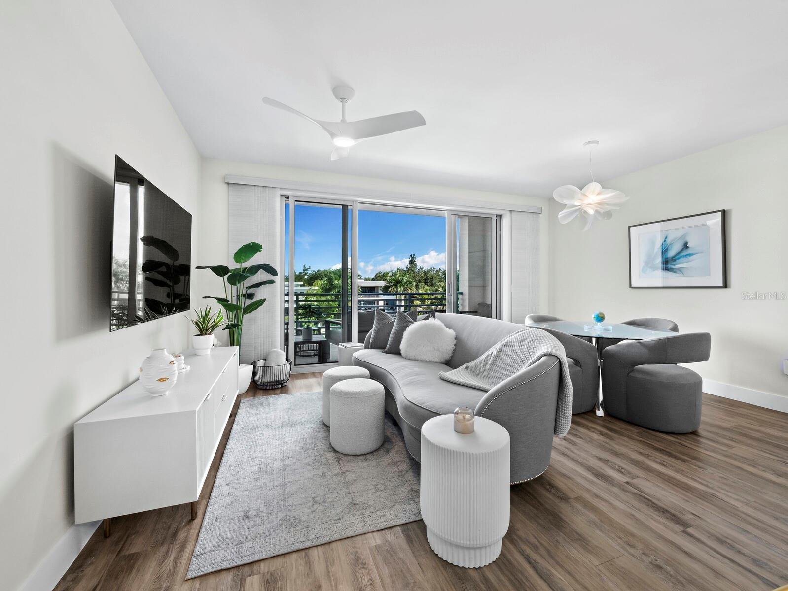 1709 N Tamiami Trl #418 Property Photo 5